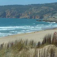 Brits Look Online for Portugal Holidays