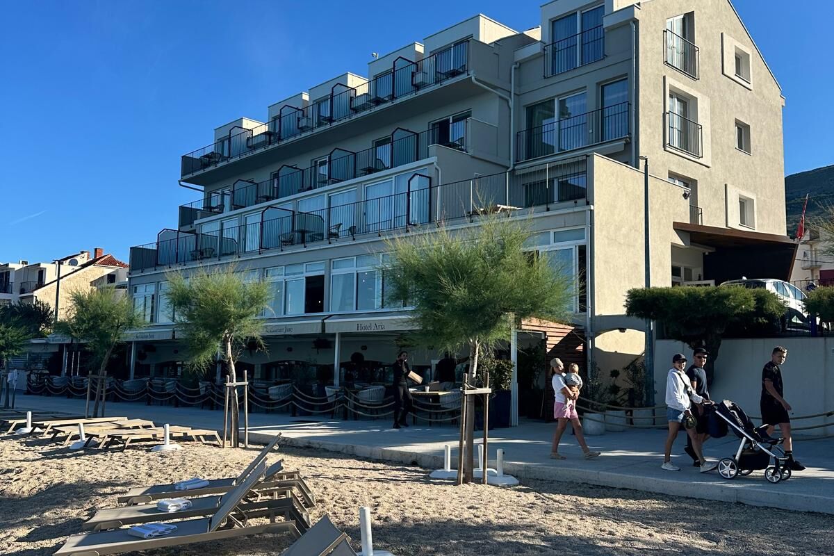Hotel beach