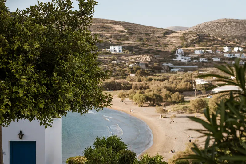 Syros general
