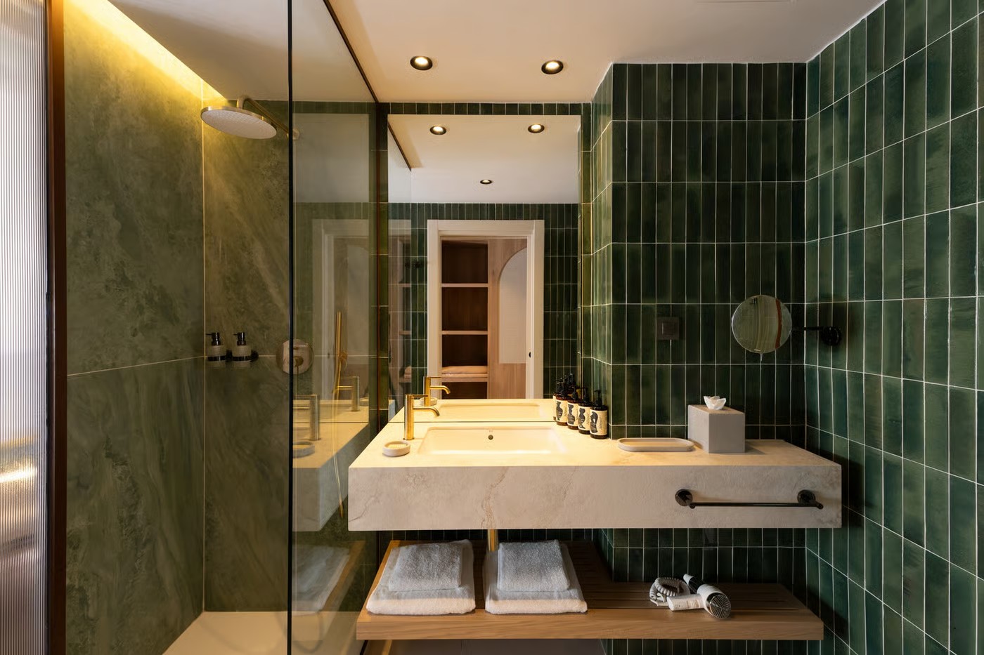 Mitsis-Selection-Azure bathroom